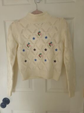 Angel Cream Knit Turtleneck Sweater with Multicolor Floral Embroidery